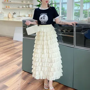 Женская многослойная юбка в стиле пэчворк средней длины