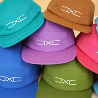 Casquette 5 panneaux personnalisée OEM de haute qualité, réglable, avec logo tissé pour la pêche, les aventures en plein air, la plage, 100%