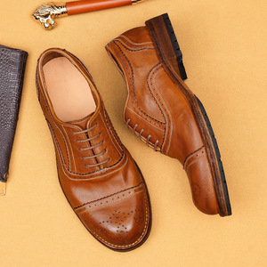 Zapatos Formales de Hombre de Diseño de Lujo, Hechos a Mano con Diseño Brogue, Suelas Gruesas y Cómodas, Cuero Genuino, Cierre con Cordones - Product Image 3