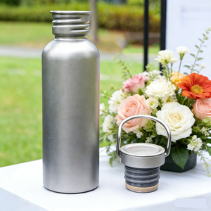 Bouteille d'eau portable de camping et de cyclisme en plein air 2026, légère, en titane, pour le sport - Product Image 3