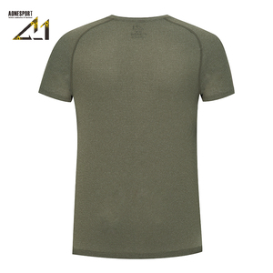 Camiseta de Cuello Redondo de Poliéster y Spandex Sólido de 160g, Transpirable, de Secado Rápido, Tejida, con Serigrafía para Logotipo Personalizado, Venta al Por Mayor - Product Image 4