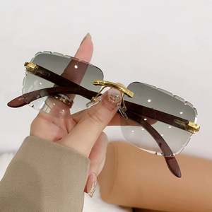 Lunettes de soleil carrées sans monture UV400 avec logo personnalisé, verres découpés vintage tendance 2025, grande monture, pour hommes et femmes - Product Image 4