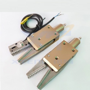 CHK-EM-12-C/CHK-EM-12 Sao <span class=keywords><strong>Mini</strong></span> <span class=keywords><strong>Gripper</strong></span> cho máy phun - Product Image 1