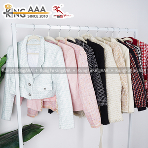 KungFu KingAAA Chaqueta Corta Usada al por Mayor para Mujer, Abrigo Corto de Tweed Vintage, Chaqueta Clásica con Botones, Prenda Exterior Retro Elegante para Mujer - Product Image 6