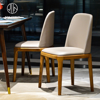 Chaises d'hôtel en cuir avec pieds en bois, mobilier de salle à manger, de restaurant et d'hôtel de style nordique, de bonne qualité et à prix abordable, OEM