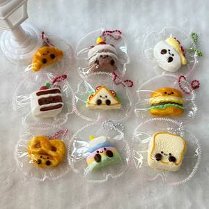 CHENXI Juguetes Antiestrés Populares de Simulación de Pastel y Pan, Mini Colgante, Juguetes Blandos Taba Mochi - Product Image 1