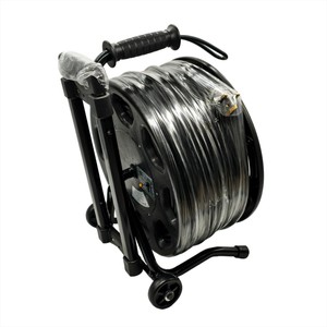 Câbles d'extension robustes de 100 pieds (50 m) avec enrouleur de câble rétractable - Product Image 4