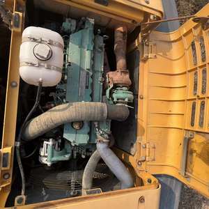 รถขุดล้อยาง Volvo EC240DL มือสอง ขนาด 24 ตัน เครื่องยนต์ Deutz พร้อมปั๊มเกียร์ สำหรับงานวางท่อระบายน้ำในเมือง งานขุดดินสำหรับงานสาธารณูปโภคบนถนน รุ่นปี 2024 - Product Image 5