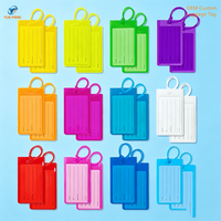 Étiquette de bagage en PVC, fabricant OEM personnalisé, étiquettes en plastique doux au toucher, nom et logo personnalisés, étiquette de bagage en caoutchouc pour valise de voyage