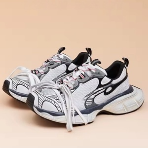 Chaussures de sport légères à lacets en maille de haute qualité, design rendu en maille, Baleciagas. Chaussures de course pour hommes de marque originale de créateur - Product Image 6