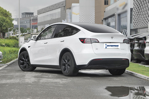 Véhicules électriques <span class=keywords><strong>Tesla</strong></span> 2024 Nouveau modèle Y <span class=keywords><strong>4x4</strong></span> Automatique ACC Régulateur de vitesse SUV intermédiaire <span class=keywords><strong>Prix</strong></span> abordable Voiture neuve Sièges en tissu Chine - Product Image 4