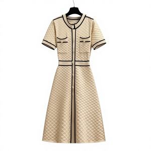 Ventes en gros de robes en coton pour femmes d'occasion, lots mixtes, fournisseur de stock, vêtements en vrac, haute qualité, styles variés, modèle - Product Image 1