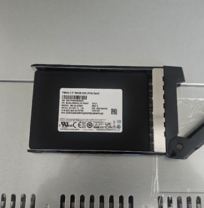 MZQL2960HCJR-00A07 PM9A3 960GB U.2 PCIe 4.0 NVMe محرك أقراص الحالة الصلبة للمؤسسات ومراكز البيانات - Product Image 1