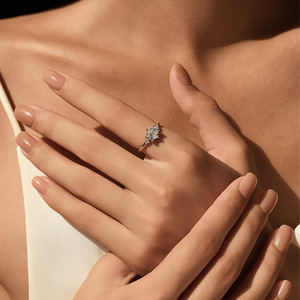 Anillo de compromiso de plata de ley S925 con circonita de corte hexagonal, hipoalergénico, elegante, para mujer, para propuesta, uso diario, regalo - Product Image 2