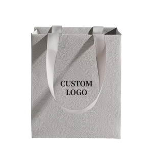 Bolsas <span class=keywords><strong>de</strong></span> Joyería <span class=keywords><strong>de</strong></span> Papel Kraft con Impresión Digital Hechas a Mano <span class=keywords><strong>de</strong></span> Lujo con Asas <span class=keywords><strong>de</strong></span> Listón para Anillos y Collares - Product Image 1
