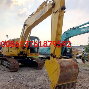 Excavadora Usada Komatsu PC200-7, Capacidad de 20 Toneladas, Modelo 2013, 2001-4000 Horas, Cucharón de 1.1m, Componente de Motor Original Importado de Japón - Product Image 5