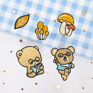 Badges de broderie de serviettes autocollants en relief 3D patchs brodés <span class=keywords><strong>Irion</strong></span> pour uniformes - Product Image 1