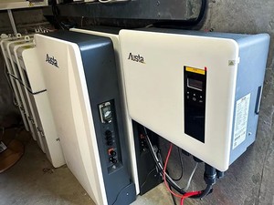 Système de stockage de batterie hybride Au Sta 10 kW avec port de communication CAN, LiFePO4 et refroidissement par air, modèle conteneur 95033 95033 C - Product Image 4