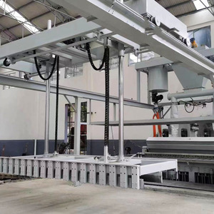 Machine automatique DEYI pour la fabrication de panneaux de briques de plâtre creuses emboîtables, alimentée par moteur - Product Image 3