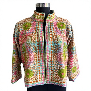 Chaqueta Corta Bordada con Flores Estilo Rajasthani, con Trabajo Aari y Sozni, Bordada a Mano, de Lana, Transpirable, para Otoño e Invierno - Product Image 1