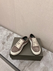 Nouvelles chaussures décontractées de luxe haut de gamme avec un design patchwork unique, style polyvalent et tendance. Versions pour hommes et femmes disponibles. - Product Image 3