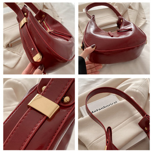Bolso <span class=keywords><strong>de</strong></span> Media Luna <span class=keywords><strong>de</strong></span> Cuero Sintético Metálico para Mujer con Correa Cruzada Ajustable, Bolso <span class=keywords><strong>de</strong></span> Mano Casual Minimalista, Bolso Tipo Hobo - Product Image 2