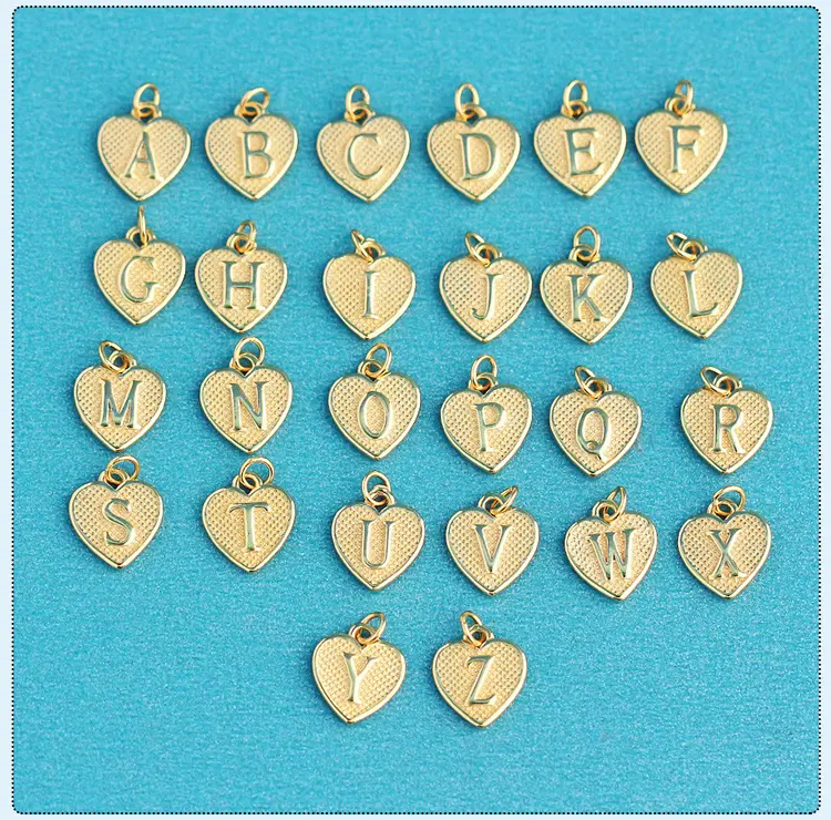 Colgante gota 26 letra del alfabeto inicial a granel amor chapado en oro 925 encanto de corazón de plata para hacer joyería pulsera collar