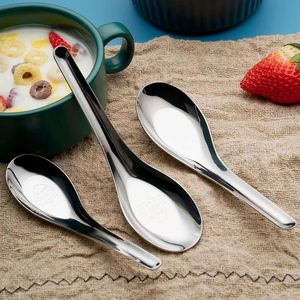 Vente en gros de cuillères en acier inoxydable 304 de haute qualité, cuillères à fond plat, cuillères à soupe pour cadeau, usage quotidien, restaurant - Product Image 2