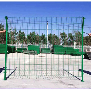 Tùy Chỉnh Vườn Sắt Thép Kim Loại Hàng Rào Bảng Điều Chỉnh Ngoài Trời Sơn Điện 3D Dây Hàng Rào Bảng Điều Chỉnh Nhà Máy Cung Cấp Hàn Dây Lưới Hàng Rào - Product Image 3