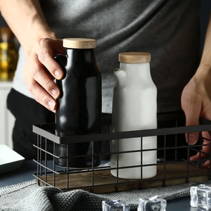 Bouteille <span class=keywords><strong>d</strong></span>'huile de <span class=keywords><strong>vinaigre</strong></span> pot <span class=keywords><strong>d</strong></span>'assaisonnement, vaisselle de cuisine nordique, pot à huile en céramique créative bouteille <span class=keywords><strong>d</strong></span>'huile de <span class=keywords><strong>vinaigre</strong></span>, bouteille <span class=keywords><strong>d</strong></span>'assaisonnement 1 pièce - Product Image 4