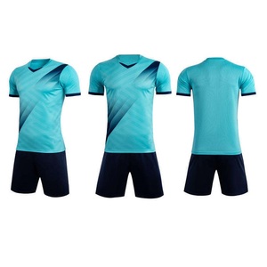 Voetbalshirts met hittetransferdruk, gestreept, custom geborduurde logo's, retro voetbaltenue, korte mouwen, sneldrogend, 100% polyester - Product Image 5