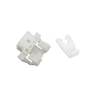 Renault Clio Mk2 Window Regulator <b>Clip</b> Set Plastic Replacement Part 7700842241 - Product Image 2