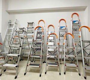 Échelle pliante à 6 marches en aluminium pour la maison, fabricant et fournisseur professionnel - Product Image 4