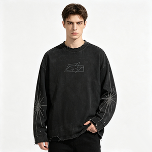 T-shirt décontracté streetwear à manches longues effet vieilli, motif lignes géométriques, étoiles scintillantes et strass, col et ourlet effilochés - Product Image 1