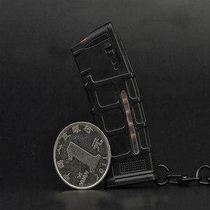 Pistola a forma di portachiavi portachiavi modello realistico caricatore rimovibile, pistola tattica in miniatura modello regalo - Product Image 6