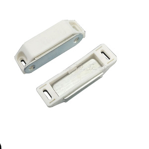 Serrure de porte magnétique pour armoire, grande, en plastique marron, design minimaliste - Product Image 5