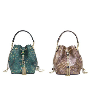 Mới đến cao cấp phụ nữ sang trọng dây rút túi xô với cá kim loại L Phụ nữ cao cấp rắn Python chéo cơ thể túi xách tay Ví - Product Image 3