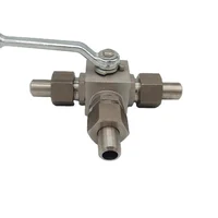Vanne à boisseau sphérique forgée en acier inoxydable haute pression PN500, raccord soudé, commande manuelle hydraulique, 3 voies (port en L / port en T)