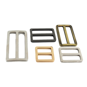 Correa de Liberación Rápida Lateral con Anillo Ovalado de 20 mm, Hebilla de <span class=keywords><strong>Metal</strong></span> Plateada en Oro Rosa, Diseño Único para Ropa - Product Image 1