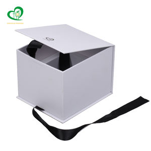 Caja de Regalo Magnética Blanca Rígida Personalizada, Impermeable, de Fabricación Precisa, para Recuerdos de Boda, Cosméticos, Joyería, Diseño de Lazo - Product Image 3