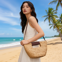 Sac à bandoulière écologique réutilisable en paille de raphia tressée PP pour femme, avec broderies et chaînes, portable pour les vacances à la plage