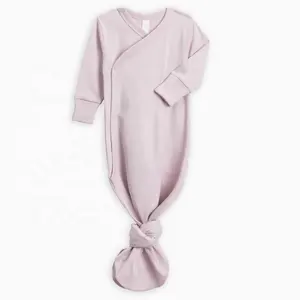 Vente en Gros de Haute Qualité Couleurs Personnalisées Logo Marque 100% Coton Biologique Sommeil Kimono Robe Nouveau-Né Bébé Robes de Baptême