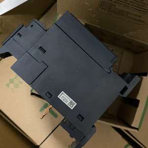 Original y nuevo Schneiders <span class=keywords><strong>telemecanique</strong></span> Relé de sobrecarga térmica LRD32C 23-32A para contactores - Product Image 5