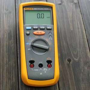 Mégohmmètre numérique 1507 Testeur de résistance d'isolement avec matériaux en cuivre et en aluminium pour équipements électroniques en stock - Product Image 3