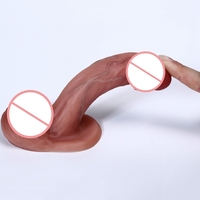 Brauner flüssiger Silikon-Dildo künstlicher Penis realistischer Dildo-Spielzeug für Damen realistisch fernstoßender Silikon-Dildo-Vibrator