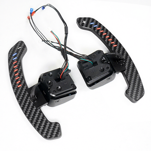 Palette Cambio al Volante Magnetiche in Fibra di Carbonio con LED per <span class=keywords><strong>Audi</strong></span> <span class=keywords><strong>A1</strong></span> A2 A3 A4 A5 A8 Q2 Q3 Q4 Q5 Q7 Q8 S1 S3 S4 S5 SQ5 SQ7 SQ8 RS1 RS2 RS3 RS5 - Product Image 1