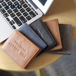 Étui en cuir <span class=keywords><strong>de</strong></span> <span class=keywords><strong>permis</strong></span> <span class=keywords><strong>de</strong></span> <span class=keywords><strong>conduire</strong></span> personnalisable <span class=keywords><strong>de</strong></span> haute qualité manchon <span class=keywords><strong>de</strong></span> Protection <span class=keywords><strong>de</strong></span> <span class=keywords><strong>permis</strong></span> <span class=keywords><strong>de</strong></span> <span class=keywords><strong>conduire</strong></span> <span class=keywords><strong>de</strong></span> véhicule à moteur <span class=keywords><strong>porte</strong></span>-carte <span class=keywords><strong>de</strong></span> <span class=keywords><strong>Document</strong></span> - Product Image 3