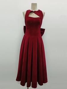 Nouvelle Robe de Soirée Élégante en Velours à Dos Nu avec Nœud Creux et Taille Cintrée Couleur Unie - Product Image 6
