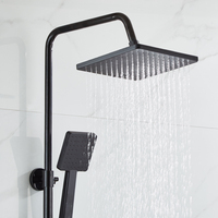 YUNDOOM OEM ODM mélangeur de douche carré colonne accessoires robinet de bain tête noire ensemble de salle de bains robinet de pluie ensemble de douche 2022 exposé