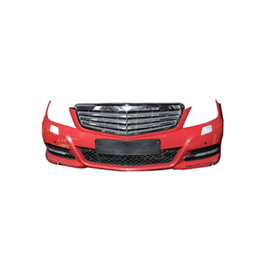 Kit carrosserie automobile le plus vendu, pare-chocs avant et arrière pour Classe C W204 W205 - Product Image 1